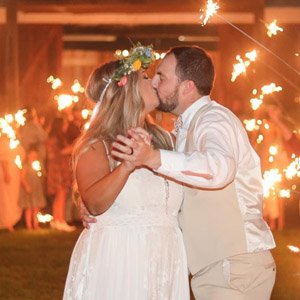 images/wedding-gallery/IMG_2375 2.jpg